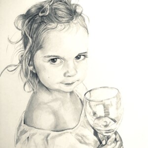 Portrait au crayon d'une jeune fille avec un verre d'eau à pied